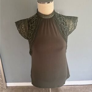 Cable & Gauge Forest Green Knitwear